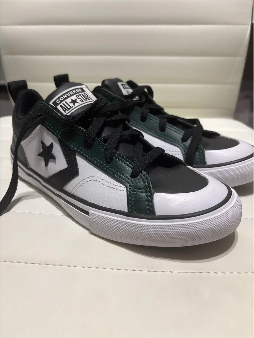 Converse All Star Low Top Sneakers Black Green White Size 4 US